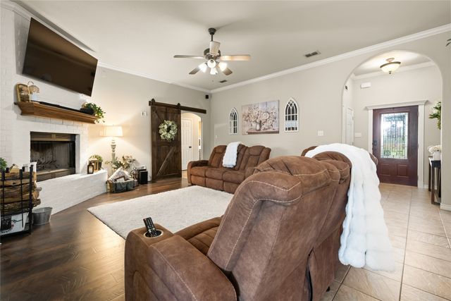 118 Divide Avenue, Tuscola, TX 79562