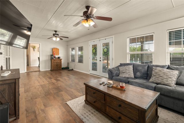 118 Divide Avenue, Tuscola, TX 79562