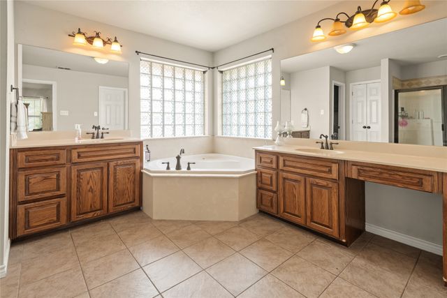 118 Divide Avenue, Tuscola, TX 79562