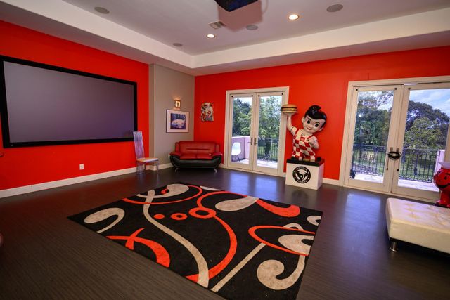4637 Dagg Road, Houston, TX 77048