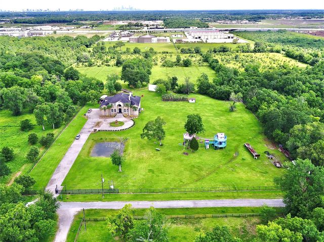 4637 Dagg Road, Houston, TX 77048