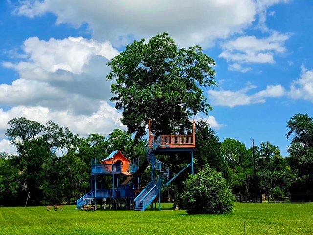 4637 Dagg Road, Houston, TX 77048