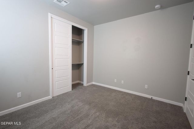 272 Hunstanton Street, El Paso, TX 79928