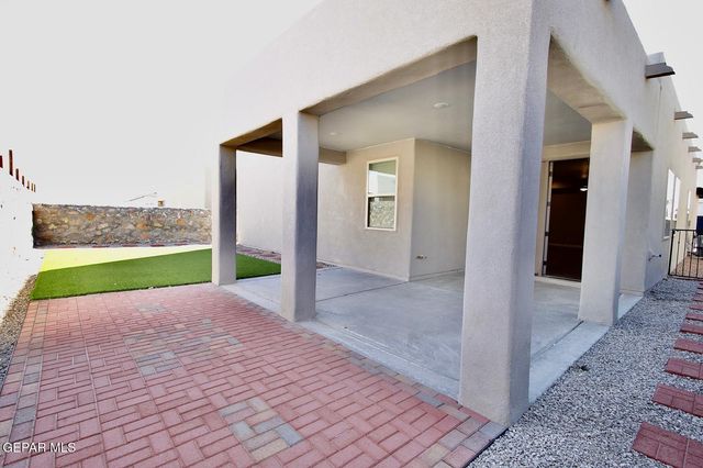 272 Hunstanton Street, El Paso, TX 79928