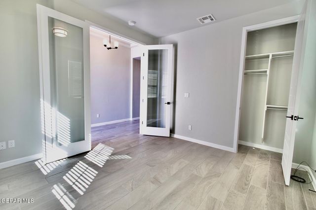 272 Hunstanton Street, El Paso, TX 79928