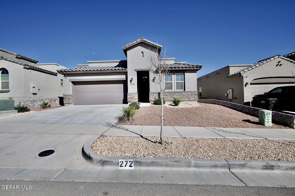 272 Hunstanton Street, El Paso, TX 79928