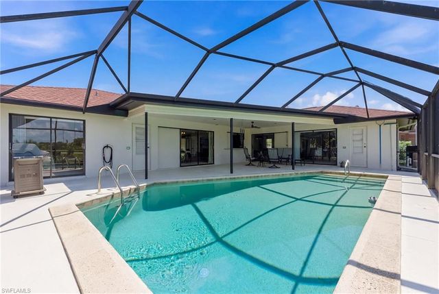 9981 Treasure Cay LN, Bonita Springs, FL 34135