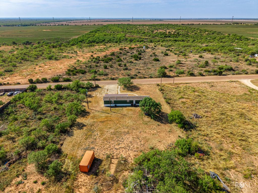 Image 23 of property listing at 2870 E Valley Drive, San Angelo, TX 76905