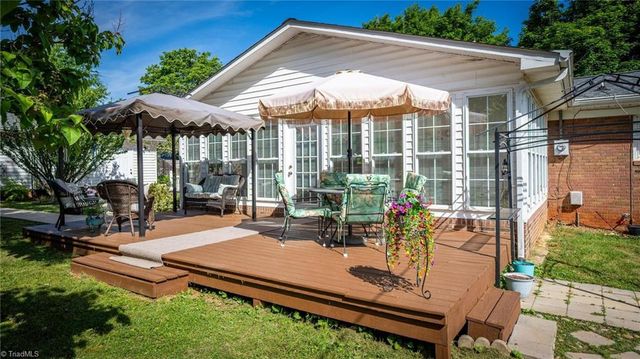 112 Persimmon Circle, Statesville, NC 28625