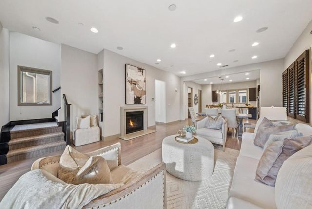 3428 Alma Village Circle, Palo Alto, CA 94306