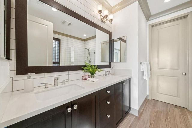 3428 Alma Village Circle, Palo Alto, CA 94306