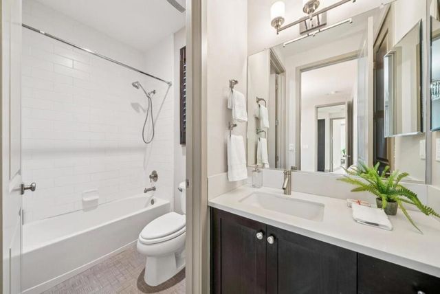 3428 Alma Village Circle, Palo Alto, CA 94306