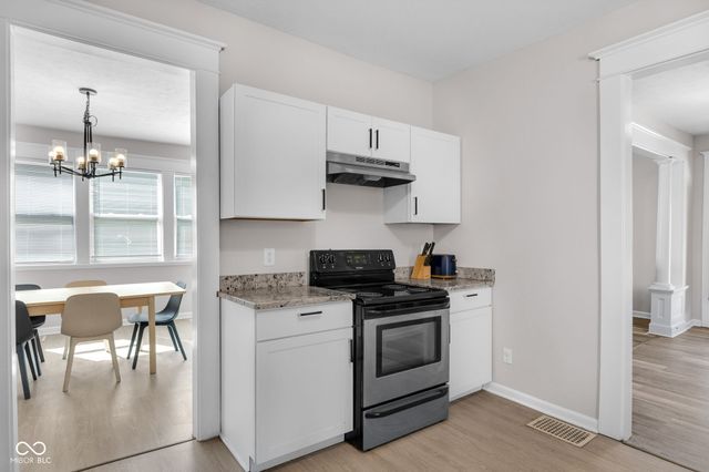 2245 Carrollton Avenue, Indianapolis, IN 46205