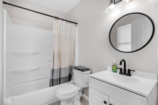 2245 Carrollton Avenue, Indianapolis, IN 46205