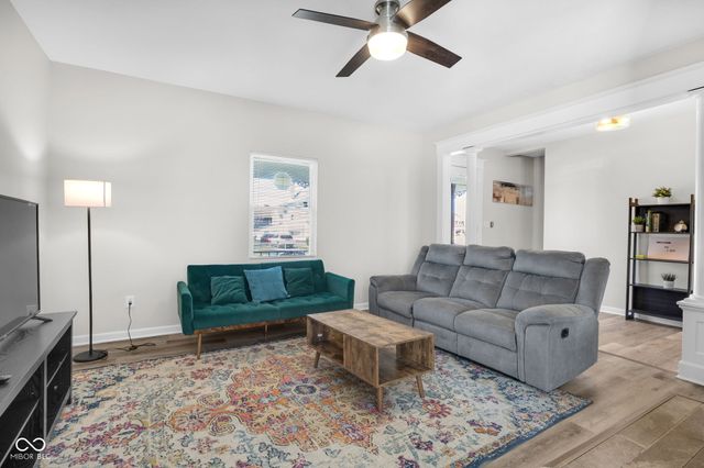 2245 Carrollton Avenue, Indianapolis, IN 46205