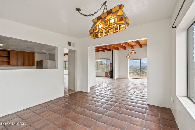 166 Salero Canyon Road, Patagonia, AZ 85624