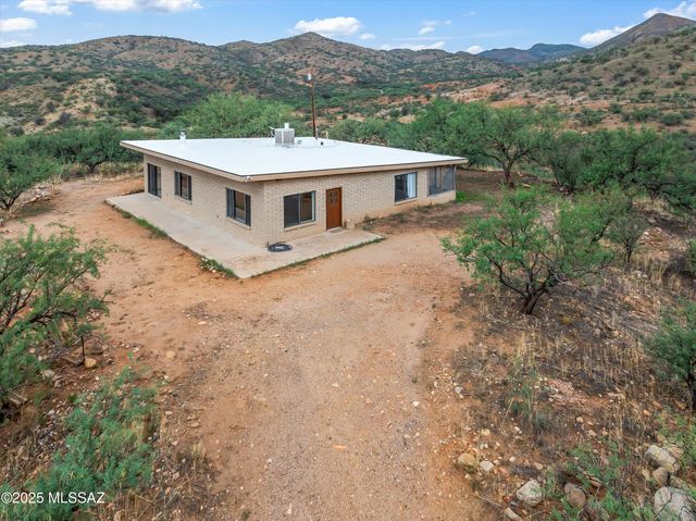 166 Salero Canyon Road, Patagonia, AZ 85624