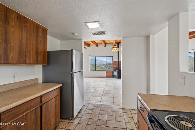 166 Salero Canyon Road, Patagonia, AZ 85624