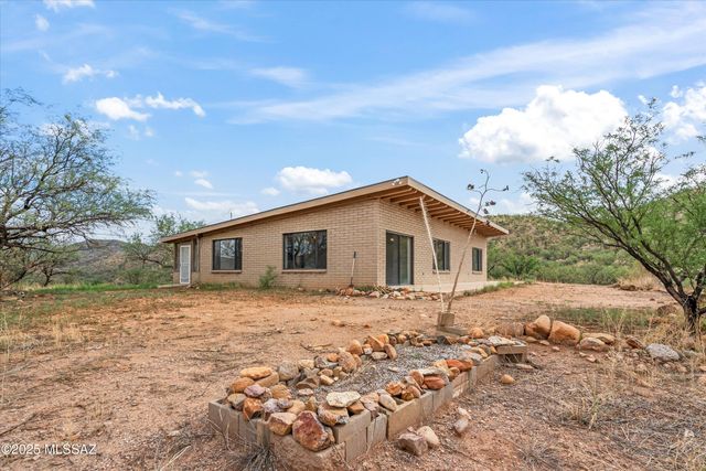 166 Salero Canyon Road, Patagonia, AZ 85624