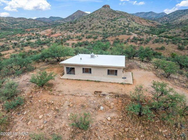 166 Salero Canyon Road, Patagonia, AZ 85624