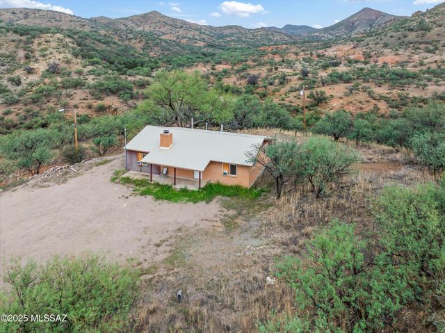 166 Salero Canyon Road, Patagonia, AZ 85624