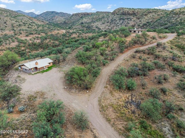 166 Salero Canyon Road, Patagonia, AZ 85624