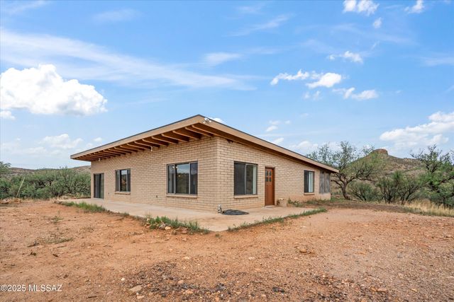166 Salero Canyon Road, Patagonia, AZ 85624