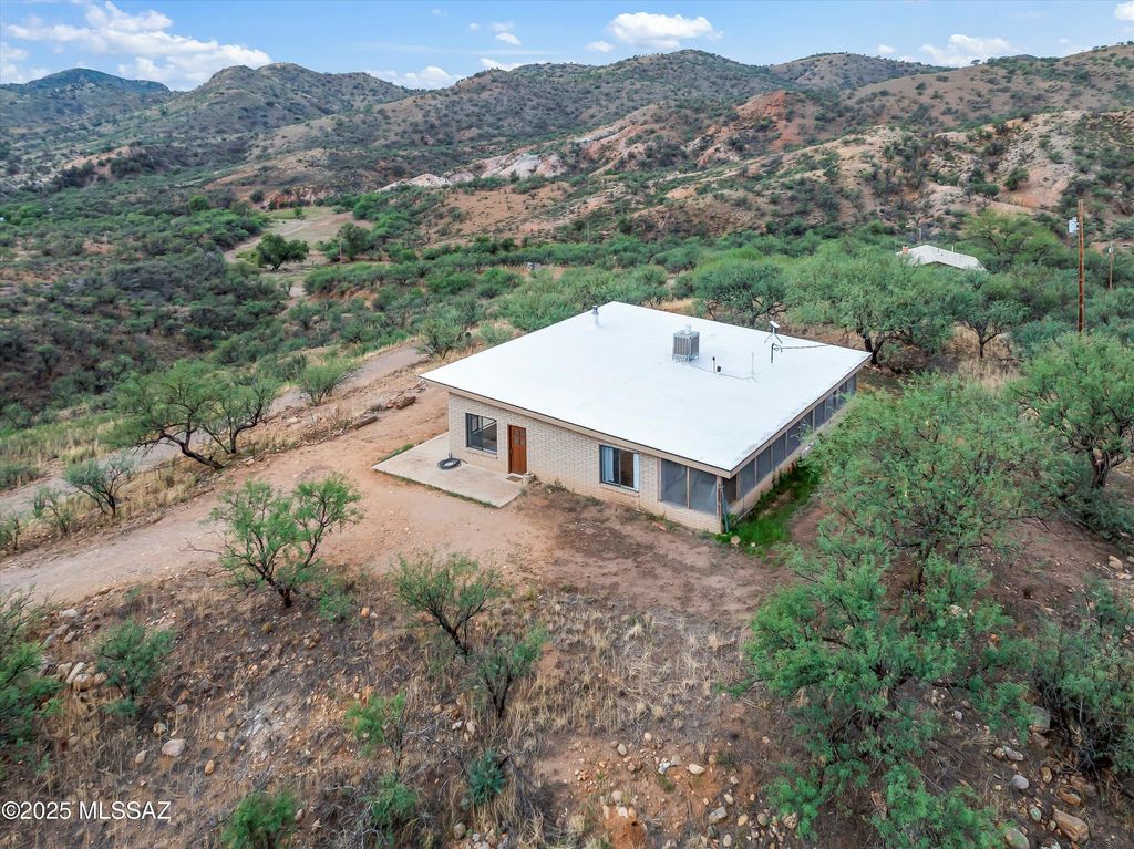 166 Salero Canyon Road, Patagonia, AZ 85624
