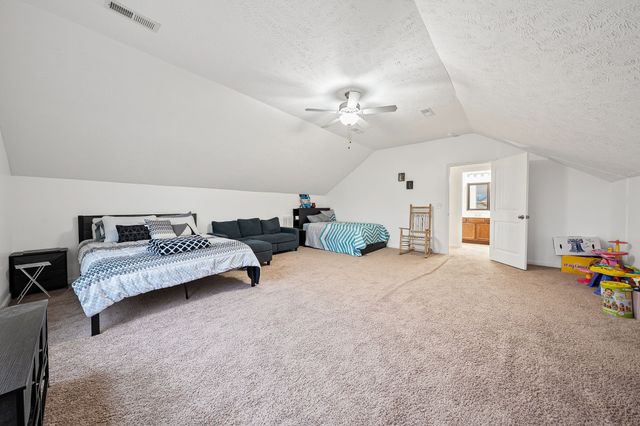 787 Sturdivant Dr, Clarksville, TN 37042