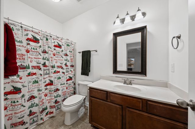 787 Sturdivant Dr, Clarksville, TN 37042