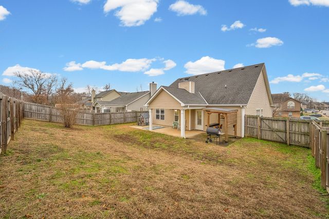 787 Sturdivant Dr, Clarksville, TN 37042