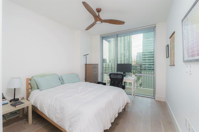 222 West Ave 1709, Austin, TX 78701