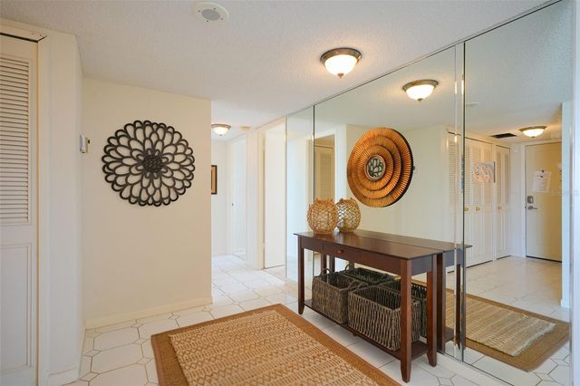 400 ISLAND WAY 1004, Clearwater Beach, FL 33767
