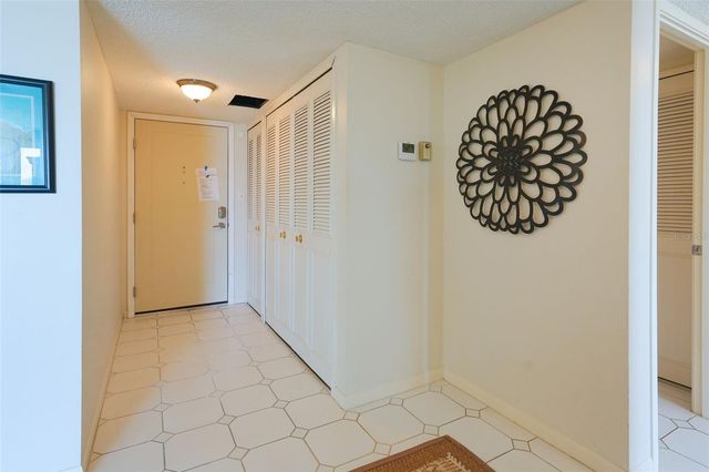 400 ISLAND WAY 1004, Clearwater Beach, FL 33767