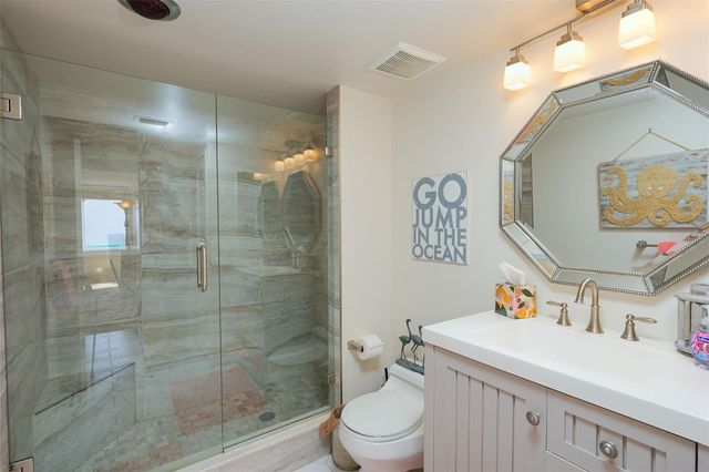 400 ISLAND WAY 1004, Clearwater Beach, FL 33767