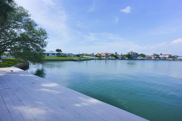 400 ISLAND WAY 1004, Clearwater Beach, FL 33767