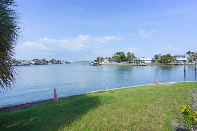 400 ISLAND WAY 1004, Clearwater Beach, FL 33767