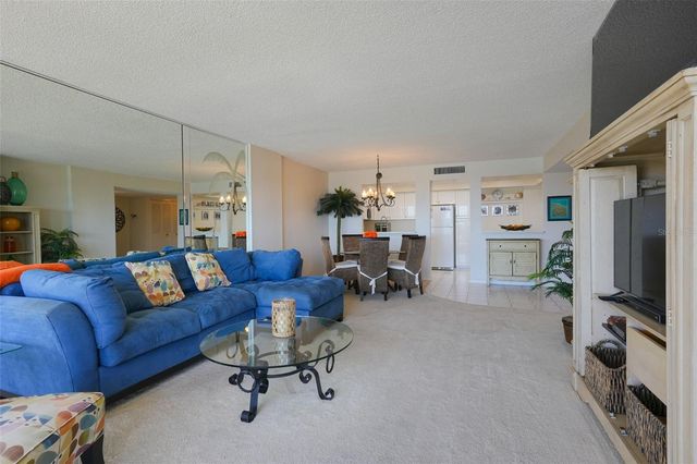 400 ISLAND WAY 1004, Clearwater Beach, FL 33767