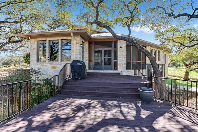 2506 Sailpoint DR, Spicewood, TX 78669