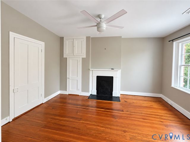 315 Grove Ave, Petersburg, VA 23803
