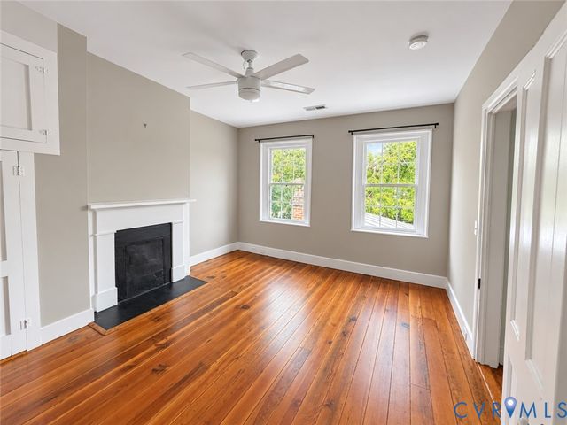 315 Grove Ave, Petersburg, VA 23803