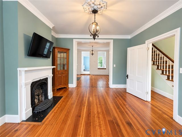 315 Grove Ave, Petersburg, VA 23803