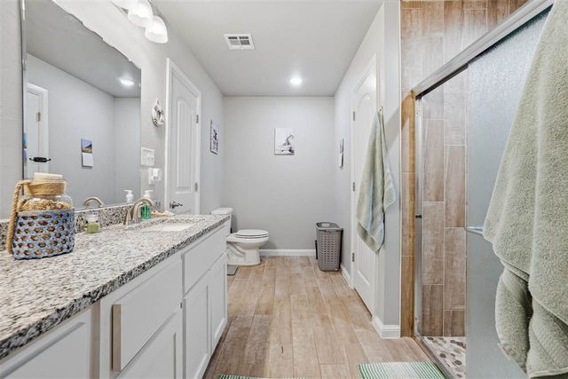 112 Elm Ave, Cache, OK 73527