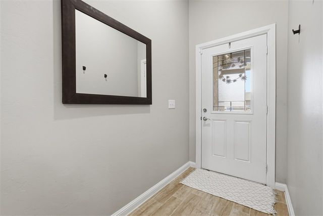 112 Elm Ave, Cache, OK 73527