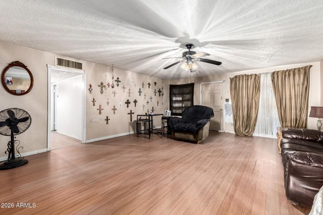 3802 W ALTA VISTA Road, Phoenix, AZ 85041