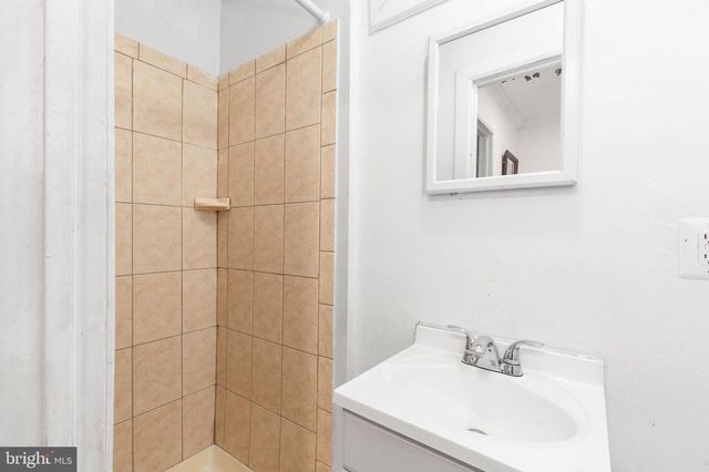 1706 N BOUVIER ST, Philadelphia, PA 19121