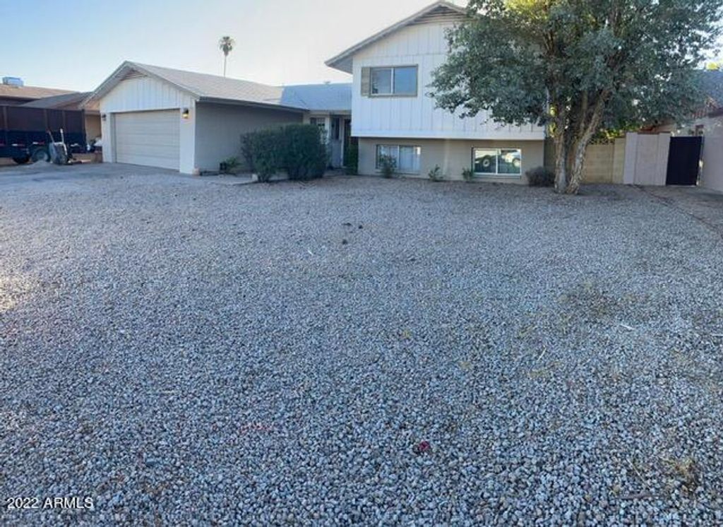 14027 N 33RD Drive, Phoenix, AZ 85053 — exterior