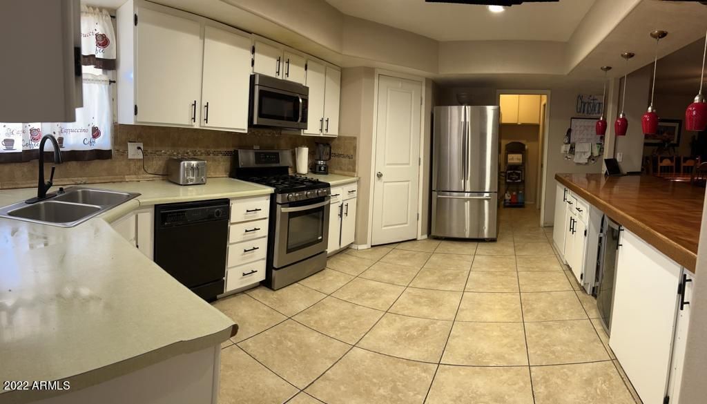 14027 N 33RD Drive, Phoenix, AZ 85053 — photo 3