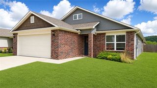 1066 E Sparrow Circle, Fayetteville, AR 72701
