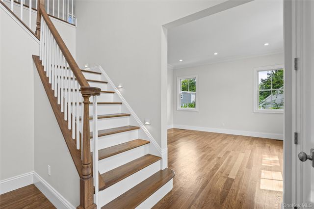 24 Lorraine Court, Northport, NY 11768